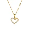 [Acero de titanio] Collar de boda con diamantes de lujo Love Light, ideal para banquetes transfronterizos, para mujeres, celebridades de Internet, cadena de clavícula a juego, acero de titanio.