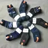 Otoño e invierno Nuevos calcetines de algodón para hombre Pie Grande de otoño e invierno puesto puesto de mercado nocturno calcetines para pedicura plato grande calcetines para hombre de anciano