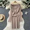 Vestido de Manga Larga de Punto Estilo Tweed de Gama Alta con Correa de Lazo de Color Contrastante para Mujer Hebilla Metálica Cintura Adelgazante Falda de Punto