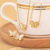 Venta caliente transfronteriza collar de acero de titanio temperamento femenino moda colgante de concha mariposa pulsera de alto sentido pendiente joya al por mayor