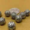 Contas Espaçadoras Prateadas e Pingentes em Forma de Flor para Pulseiras e Colares DIY, Amuletos Auspiciosos e de Sorte