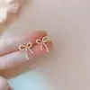 Aretes de Perla, Aretes de Alta Gama Estilo Coreano, Elegantes y Únicos, Aretes Estilo Retro Hong Kong, Lujo Ligero, Estilo Hong Kong, Elegantes y con Estilo
