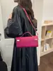 Bolso cuadrado minimalista versátil nuevo transfronterizo para ir al trabajo y salidas, bolso de hombro de nicho nuevo, bolso cruzado, bolso de mujer