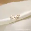Anillo Estilo Coreano Pequeño Fresco Microincrustado Zirconia Flor Doble Capa Anillo Hueco Mariposa Mori Hada Anillo para Dedo de Mujer