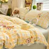 Reseñas de Compradores DisponiblesClase A 2026 Sábana Plaid Rayado Simple de Algodón Lavado Estampada y Sábana Ajustable Juego de Tres Piezas Cuatro