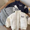 Elegante Chaqueta de Algodón con Capucha de Cachorro de Dibujos Animados para Niños 2025 Invierno Ropa para Niños Medianos y Pequeños Estilo Coreano Holgada Gruesa Ropa de Abrigo