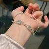 Pulsera de circonio de lujo ligero blanco estilo coreano 2023 pulsera de diseño de diamante de nicho pulsera exquisita J806