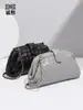 2026 Nuevo Bolso de Mano Tejido Hecho a Mano, Bolso Nube Personalizado, Moderno Bolso de Cadena Clip Shell para Mujer de Hombro Cruzado