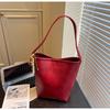 Bolso Transfronterizo Grande para Mujer 2026 Nuevo Otoño e Invierno Versátil Simple Bolso de Hombro Bolso Cubo de Venta Caliente para Viajes