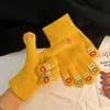 Luvas Fofas de Desenho Animado com Rosto Sorridente para Mulheres Inverno 2025 Novas Sem Dedos para Tela de Toque Estudante Ciclismo Aquecimento e Proteção Contra Frio Atacado