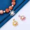 Colgante de Plata de Ley S925 Chapado en Oro Color Calado de Margarita Incrustado con Perla Colgante Accesorios para Pulsera Collar DIY