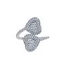 Anillo de circonita abierta distintivo de estilo europeo y americano con forma de corazón cuadrado para mujer, anillo de dedo de moda en stock