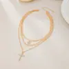 Colar Cruz Simples Europeu e Americano para Mulheres, Corrente de Clavícula Personalizada Multicamadas de Alto Padrão, Joia da Moda e Versátil