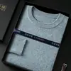 Suéter Masculino de Cashmere 2026 Gola Redonda Outono/Inverno Novo Estilo Cor Sólida Malha Amiga da Pele Para Jovens e Meia-Idade Camada Base Suéter Fino