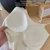 Ropa interior de otoño e invierno, cepillada, sin costuras, camisola larga de rayas de gelatina para mujer, con copas de sujetador incorporadas, adelgazante, espalda bonita, top para llevar como prenda exterior