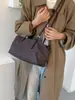 Bolsa de Ombro Retro Cor Sólida 2026 Nova Grande Capacidade Bolsa de Mão Bolsa Casual para Mulheres Bolsa Versátil para o Dia a Dia