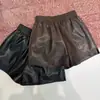 Shorts de Couro Temperamento Casual Feminino Básico Versátil Couro PU Macio Elástico Cintura Alta Solto Linha A Perna Larga Bootcut Calças 2026 Novo