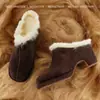 Mules Femininas com Pelo de Coelho, Chinelos Meio Cobertos, Novos Chinelos de Pelo Quentes de Inverno, Salto Grosso, Salto Médio, Chinelos para Exterior