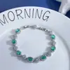 Pulsera de Diamantes Ovalados con Encaje de Cuatro Hojas Hueco Brillante, Moda Coreana, Exquisita, Sin Etiqueta