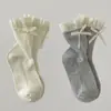 Calcetines para niños para otoño e invierno con bordes rizados y lazos, adecuados para niñas y bebés, estilo Lolita, calcetines de media pantorrilla sin presión