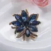 Broche de Flor Estilo Barroco Retrô Europeu e Americano com Recorte de Diamante Exquisite Corsage Acessórios de Moda para Roupas Pronto para Atacado