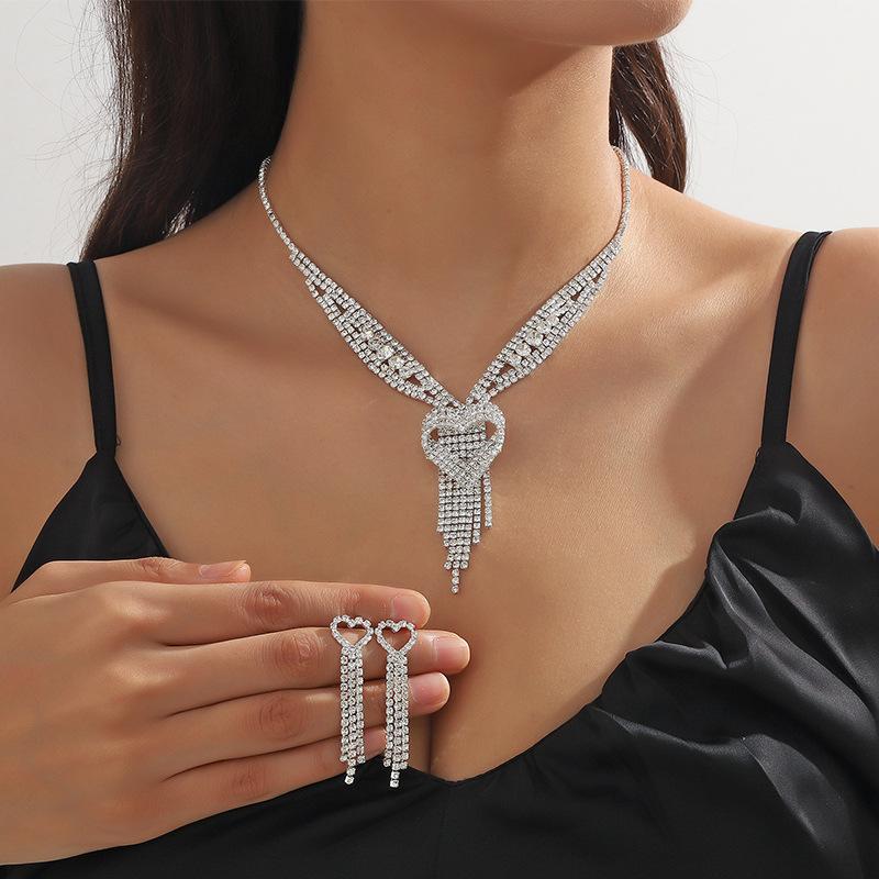 JXTL21091 爱心项链+耳环800.jpg