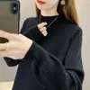 Suéter feminino com gola semi-alta e espessura para outono e inverno de 2026, nova blusa básica popular da moda para mulheres, estilosa para o inverno