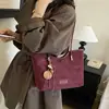 Nova bolsa de ombro feminina 2026, bolsa tote de camurça fashion de grande capacidade, adequada para o trabalho, casual, estilo vintage, versátil