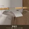 Cabides de Pescoço Curto para Economia de Espaço, Antiderrapantes e que Não Marcam, para Uso em Guarda-Roupas Domésticos, Adequados para Pendurar Roupas Grandes