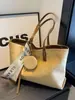 Bolsa Grande Retro Fosca Estilo Coreano para Mulheres 2025 Nova Moda Outono e Inverno Bolsa de Ombro Tote Bolsa para Comutar Bolsa de Axila