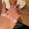 Colar Urso de Diamante Brilhante para Mulheres 2025 Novo Tendência Luxo Leve Design de Nicho Acessório de Colar Pingente