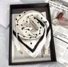 Otoño e Invierno Nuevo Estilo Elegante Versátil Protección para el Cuello Bufanda Cálida Bufanda Estilo Occidental Bufanda Estilo Coreano Bufanda Pequeña con Botón Magnético de Bola Dorada
