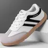 Zapatos de Punta Ancha Estilo Nuevo para Parejas, Zapatos de Entrenamiento Casual Planos para Hombre, Tenis Ligeros con Cordones Estilo Retro, Venta Directa del Fabricante