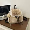 Mochila nueva y esponjosa transfronteriza para estudiantes mujeres, con cierre de cordón, solapa magnética, diseño simple y elegante, y gran capacidad, también adecuada como bolso de mano.