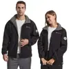 Elegante y funcional chaqueta de forro polar para exteriores para otoño e invierno, cálida y resistente al frío, nuevo diseño moderno, simple y versátil