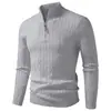 Suéter de tricô com zíper parcial e trança para outono e inverno masculino, suéter de tricô torcido com gola alta, jaqueta de tricô versátil e casual de cor sólida