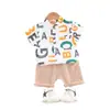 Ropa de Verano Infantil Transfronteriza Estilo Coreano Niños Bebés Camisas con Letras Inglesas Manga Corta Conjunto de Dos Piezas Fabricante Mayorista de Tendencia