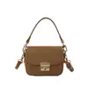 Bolso cuadrado pequeño de nuevo estampado de leopardo transfronterizo, moda de alta gama, lujo ligero, nicho, bandolera única para mujer, mini bandolera elegante para niños