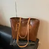 Bolso Tote Retro de Gran Capacidad para Mujer 2025 Otoño e Invierno Nuevo Bolso de Hombro Casual de Alto Valor Elegante Ins para Debajo del Brazo