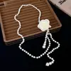 Colar de Pérolas com Laço Cravejado de Diamantes Estilo Francês Nicho Luxo Leve Moda de Alta Qualidade Acessório de Colar Versátil Joias
