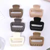 Clipe de Garra Trapezoidal Médio Grande de 5cm para Cabelo Feminino na Parte de Trás Clipes de Tubarão Garra Presilha Elegante Versátil para Meio Rabo Venda Quente Transfronteiriça
