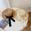 Sombrero de Sol Sombrero de Paja Nuevo Verano para Mujer Sombrero de Sol para la Playa con Lazo y Copa Plana Todo Fila Sombrero Pequeño para la Playa