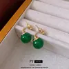 Pendientes de Aguja de Plata con Bola Verde Estilo Medieval Pendientes de Moda de Lujo Ligero Pendientes Versátiles Simples Venta al por Mayor de Nicho