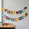Decoraciones de banderas para el primer día de clases, pancartas de letras de regreso a clases, decoraciones para fiestas de bienvenida en el salón de clases, el hogar y la oficina