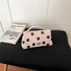 Bolso de Hombro Fresco Nuevo de Verano 2026 con un Diseño Único de Lunares, Bolso Cuadrado Pequeño Casual de Moda para Mujer