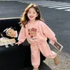 Conjunto de Niña para Principios de Otoño Dibujos Animados Lazo Estilo Nuevo Manga Larga Cuello Redondo Temporada de Primavera y Otoño Venta Caliente Elegante Moderno Dos Piezas Comercio Exterior