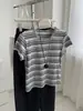 Camiseta Feminina Jacquard Listrado de Tricô de Algodão Estilo Étnico Gola Redonda Manga Curta Verão 2026 Fashionável Retrô Slim Fit Ombro Normal