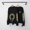 La camiseta de manga larga con estampado sánscrito y patchwork CH Chrome Hearts 26SS, nueva para primavera-verano, es un éxito en el comercio exterior transfronterizo al por mayor.