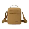 Bolso cruzado pequeño para hombre, multicapa, adecuado para actividades al aire libre, ciclismo, ligero, mini bolsa de tela, mochila pequeña, bolsa para teléfono