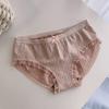 Ropa interior de cuadros de algodón puro japonés de fresa pequeña para mujeres y estudiantes, ropa interior modal de grafeno para niñas, linda